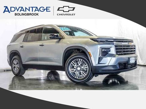 Certified 2024 Chevrolet Traverse LT AWD/4WD image 1
