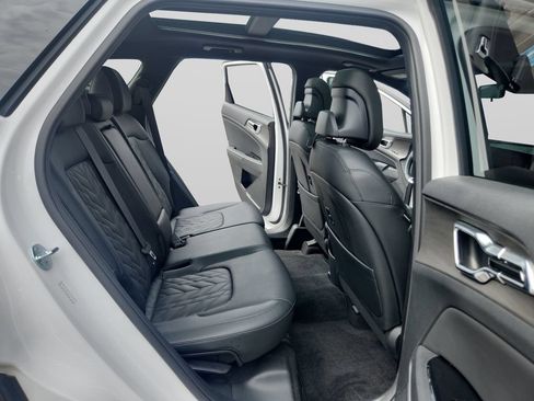 Certified 2024 Kia Sportage X-Pro Prestige AWD/4WD image 18