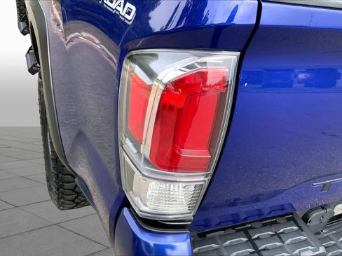 Used 2023 Toyota Tacoma TRD Off-Road w/ Technology Package RWD image 29