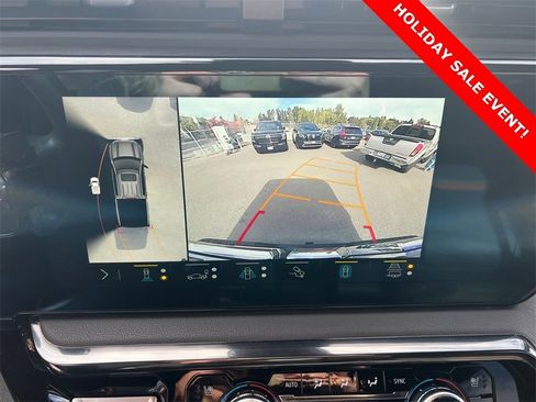 Used 2023 GMC Sierra 1500 AT4 image 26