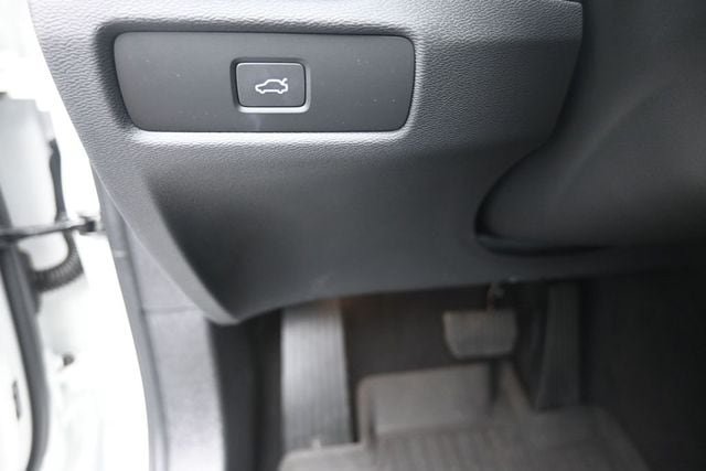 Certified 2024 Volvo S60 B5 Plus w/ Protection Package Premier AWD/4WD image 16