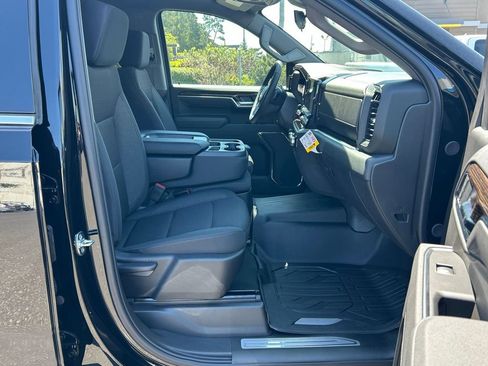 New 2026 GMC Sierra 1500 SLE w/ X31 Off-Road Package AWD/4WD image 34