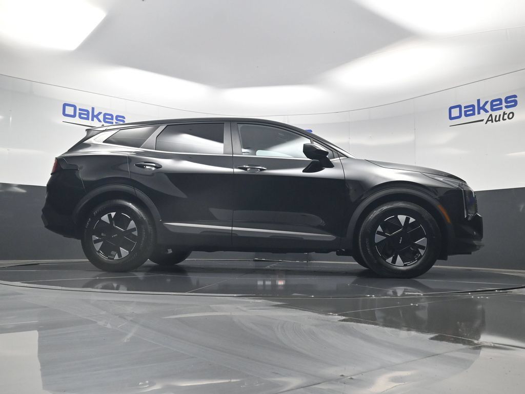 Certified 2026 Kia Sportage LX FWD image 43