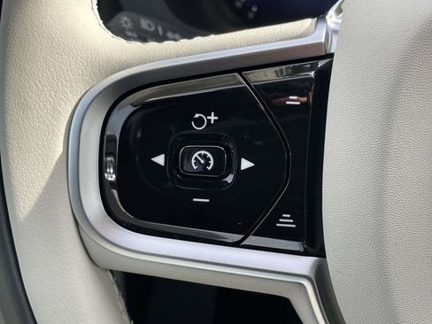 New 2026 Volvo XC60 T8 Ultra w/ Protection Package Premier image 10