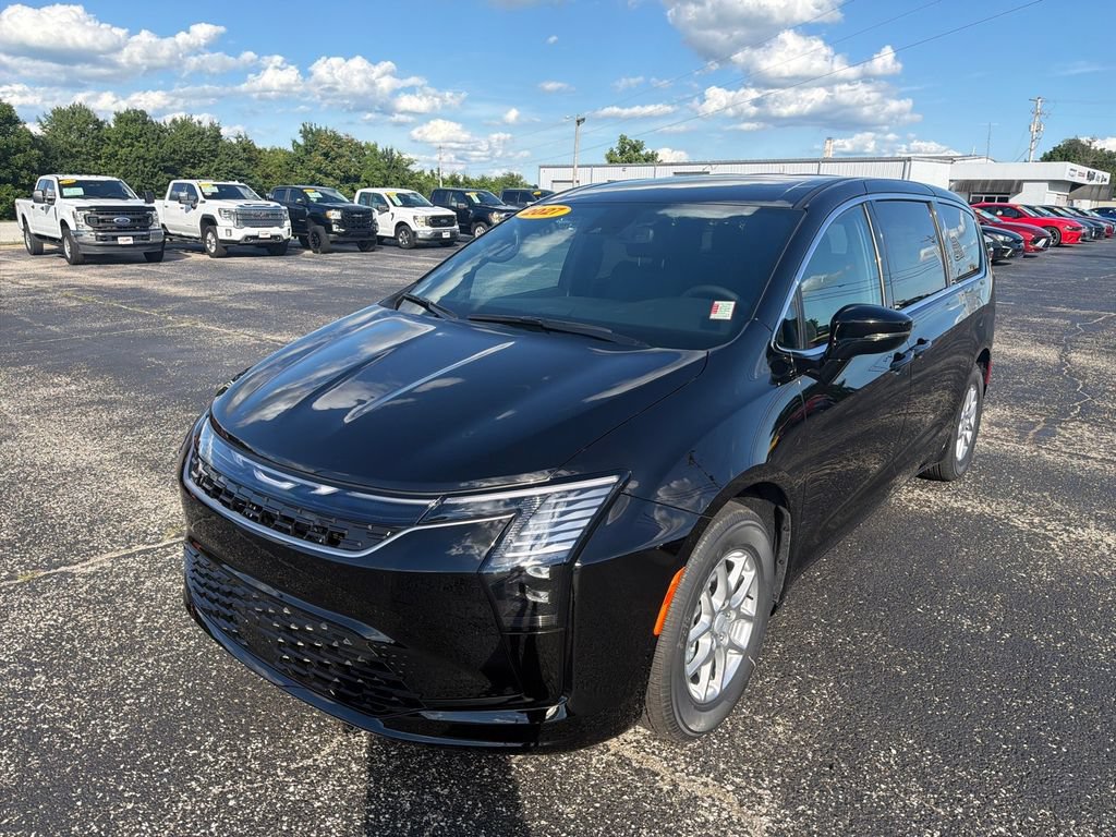 New 2027 Chrysler Pacifica Select w/ Family Tech Group FWD image 2