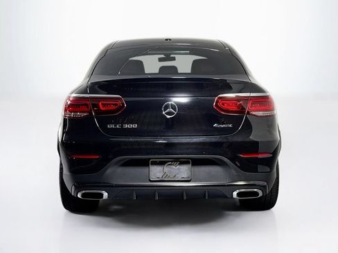 Used 2020 Mercedes-Benz GLC 300 4MATIC Coupe image 4