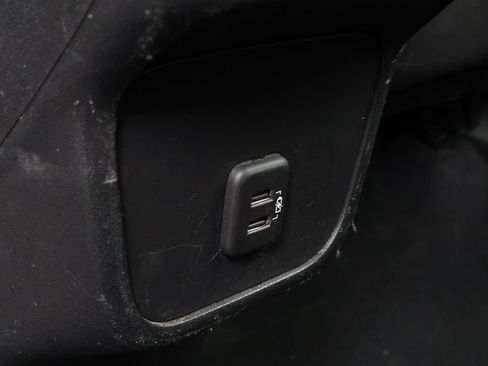Certified 2019 Chevrolet Equinox LT FWD image 44