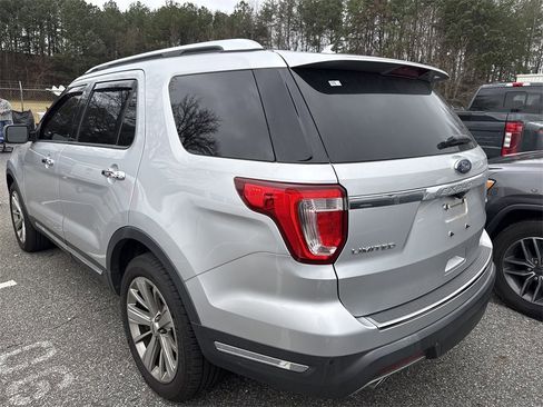 Used 2019 Ford Explorer Limited w/ Class III Trailer Tow Package image 20