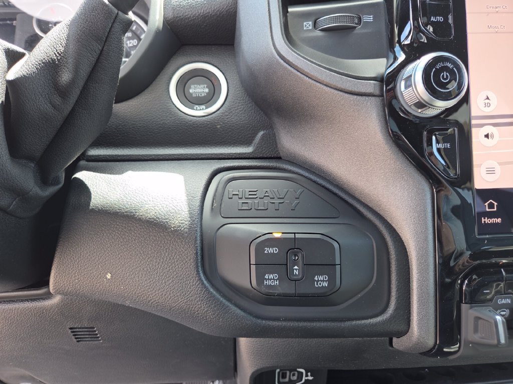 New 2026 RAM 2500 Tradesman AWD/4WD image 16