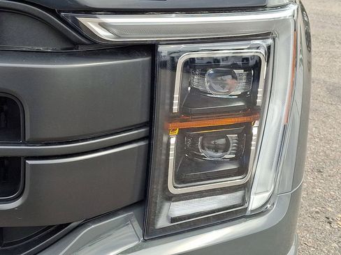 Certified 2021 Ford F150 Lariat w/ Equipment Group 502A High image 9