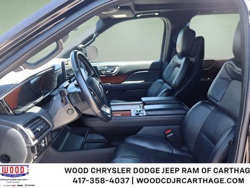 Used 2024 Lincoln Navigator Reserve AWD/4WD image 23
