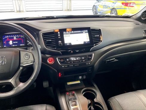 Used 2022 Honda Passport TrailSport image 18