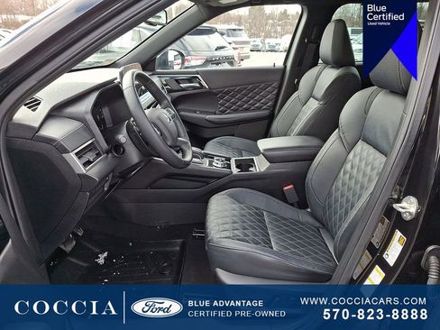 Used 2023 Mitsubishi Outlander SEL image 13