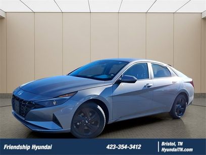 Certified 2022 Hyundai Elantra SEL w/ Convenience Package