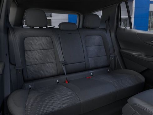 New 2026 Chevrolet Equinox LT image 17