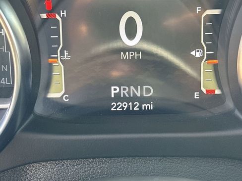 Used 2021 Jeep Wrangler Unlimited Sport image 13