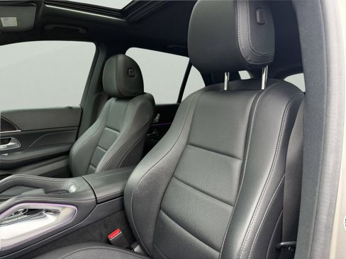 Used 2020 Mercedes-Benz GLE 350 4MATIC w/ 3rd Row Seat Package image 25