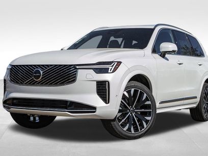New 2026 Volvo XC90 B5 Plus w/ Protection Package