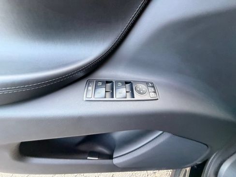 Used 2023 Tesla Model X AWD/4WD image 17