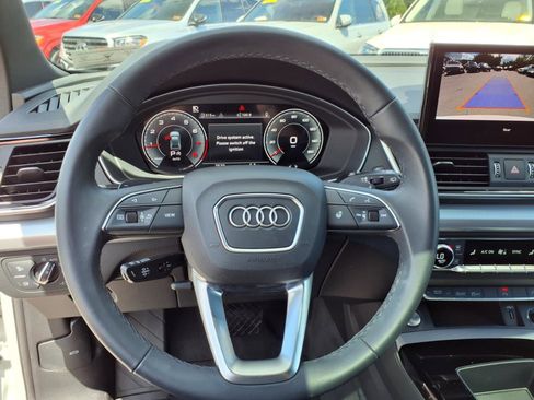 Certified 2025 Audi Q5 2.0T Premium w/ Convenience Plus Package image 15