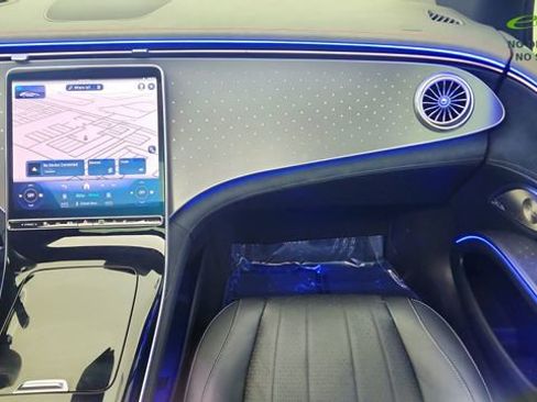 Used 2023 Mercedes-Benz EQS 450+ Sedan image 39