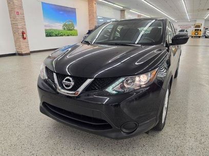Used 2018 Nissan Rogue Sport S w/ S Appearance Package