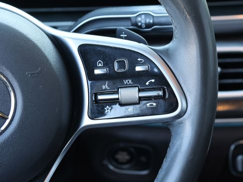 Used 2020 Mercedes-Benz GLS 450 4MATIC image 22