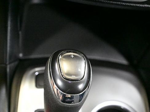 Used 2020 Chevrolet Equinox LT AWD/4WD image 27