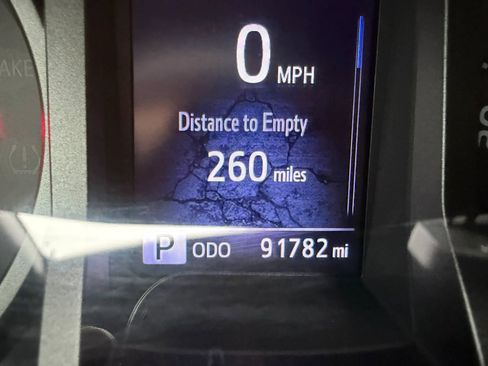 Used 2017 Toyota Tacoma TRD Sport w/ Tow Package image 17