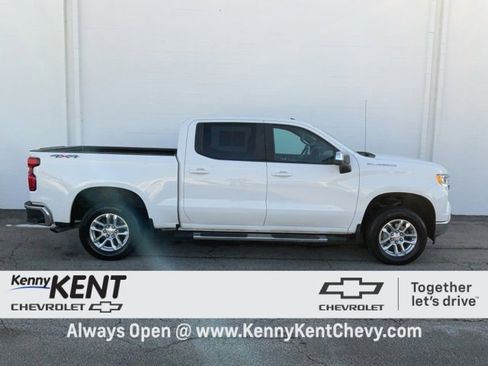 Used 2022 Chevrolet Silverado 1500 LT w/ Protection Package image 3