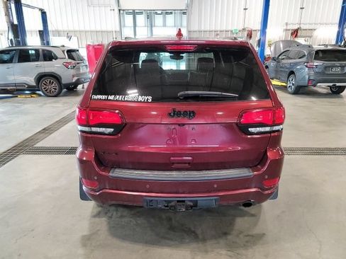Used 2019 Jeep Grand Cherokee Altitude AWD/4WD image 6