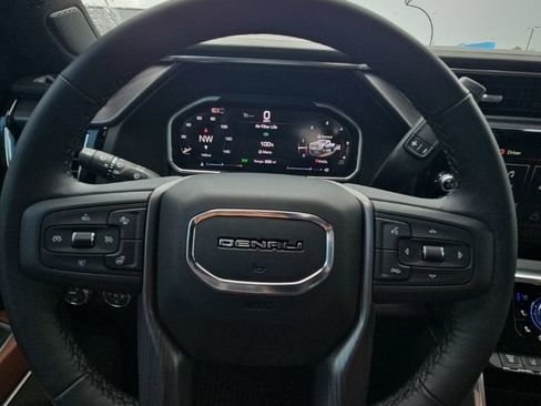 Used 2026 GMC Sierra 3500 Denali Ultimate AWD/4WD image 12