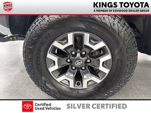 Certified 2021 Toyota Tacoma TRD Off-Road AWD/4WD image 26