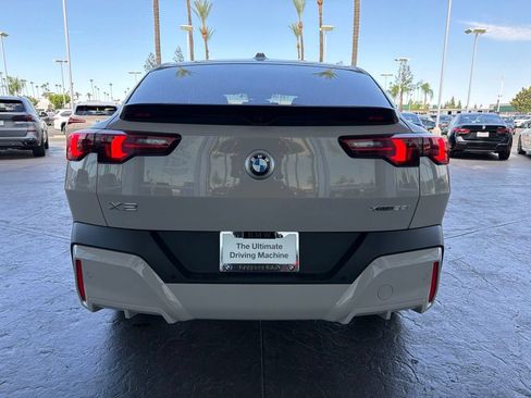 New 2026 BMW X2 xDrive28i w/ Technology Package AWD/4WD image 4