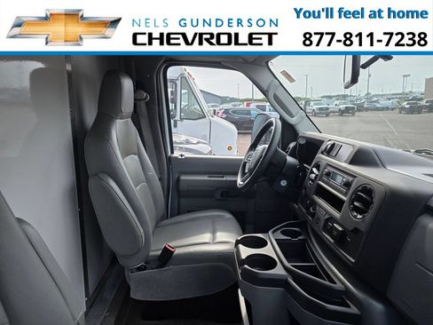 Used 2025 Ford E-350 and Econoline 350 Super Duty w/ Power Equipment Group RWD image 8