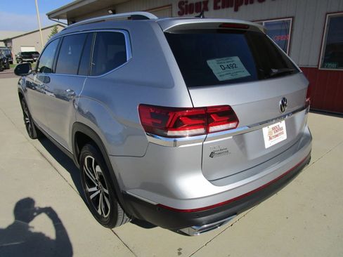 Used 2021 Volkswagen Atlas SEL Premium AWD/4WD image 9