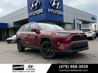 Used 2021 Toyota RAV4 XLE video 1