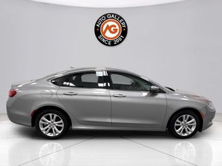 Used 2017 Chrysler 200 Limited Platinum FWD video 2
