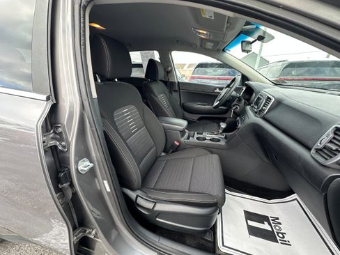 Used 2018 Kia Sportage LX image 21