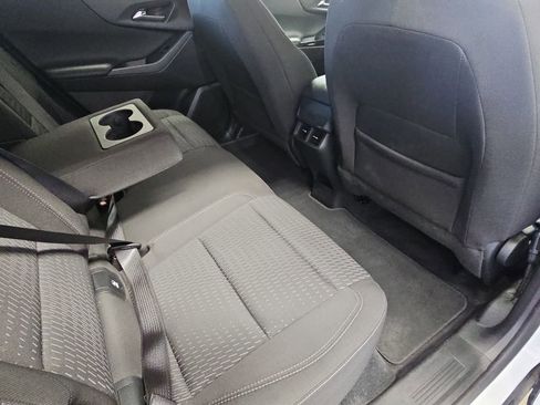 Used 2025 Chevrolet Equinox LT FWD image 11