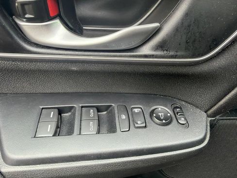 Certified 2021 Honda CR-V EX image 9