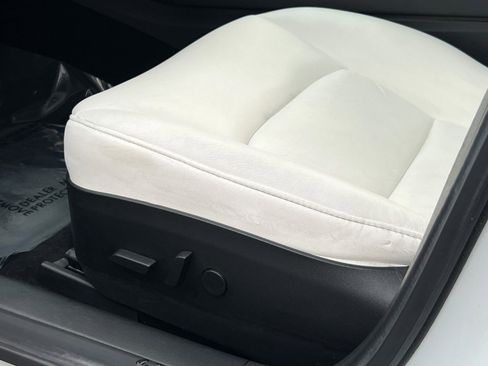 Used 2018 Tesla Model 3 Long Range image 22