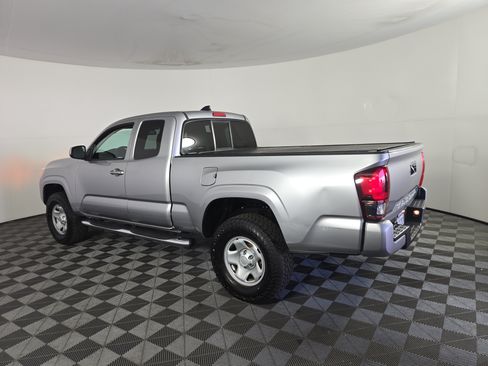 Used 2021 Toyota Tacoma SR w/ SR Convenience Package RWD image 6