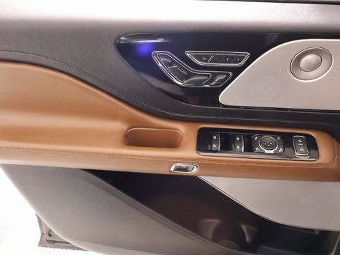 Used 2023 Lincoln Aviator Grand Touring w/ Equipment Group 301A image 17