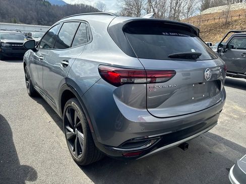 Used 2022 Buick Envision Essence w/ Technology Package I image 4