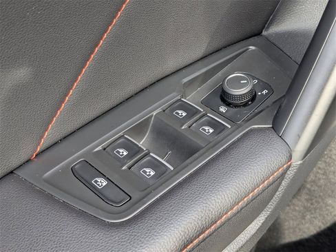 Used 2024 Volkswagen Tiguan Wolfsburg Edition image 15