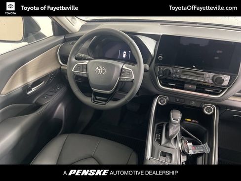 New 2026 Toyota Grand Highlander FWD image 15