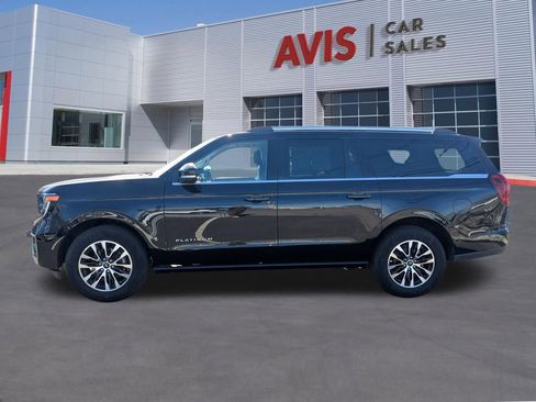 Used 2025 Ford Expedition Max Platinum image 2