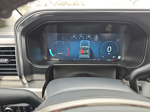 New 2026 Ford F250 Platinum w/ Platinum Plus Package image 18