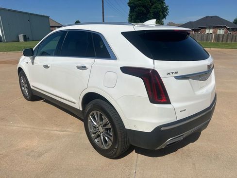 Used 2021 Cadillac XT5 Premium Luxury AWD/4WD image 3